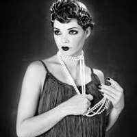 Flapper fashion popular in the era between World Wars I and II
