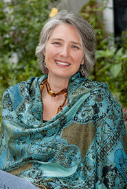  Author Louise Penny